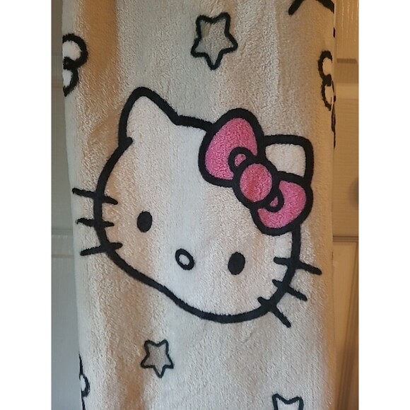 Sanrio Hello Kitty Throw Blanket 50 x 70 Light Grey Bows and Stars New With Tags - Picture 3 of 3